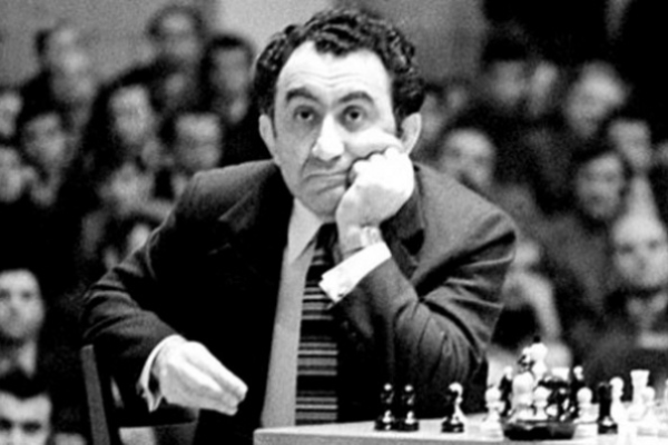 Mikhail Botvinnik vs Tigran V Petrosian (1963)